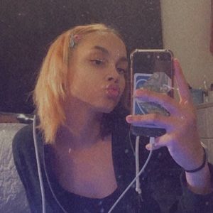 Meet your Posher, Melonie